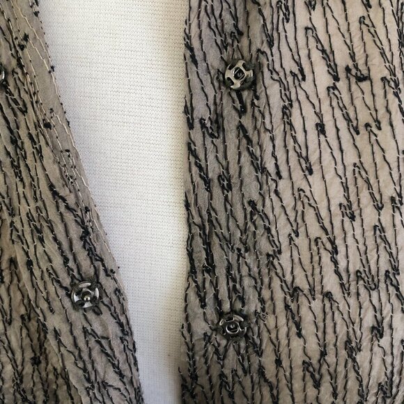 Neeru Kumar Women's Patterned Silk Blouse - Picture 7 of 9